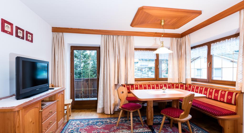 Apartments Elise Selva di Val Gardena Kültér fotó